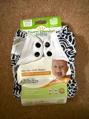 BumGenius Black & White Chelsea Perry Stay-Dry Cloth Diaper